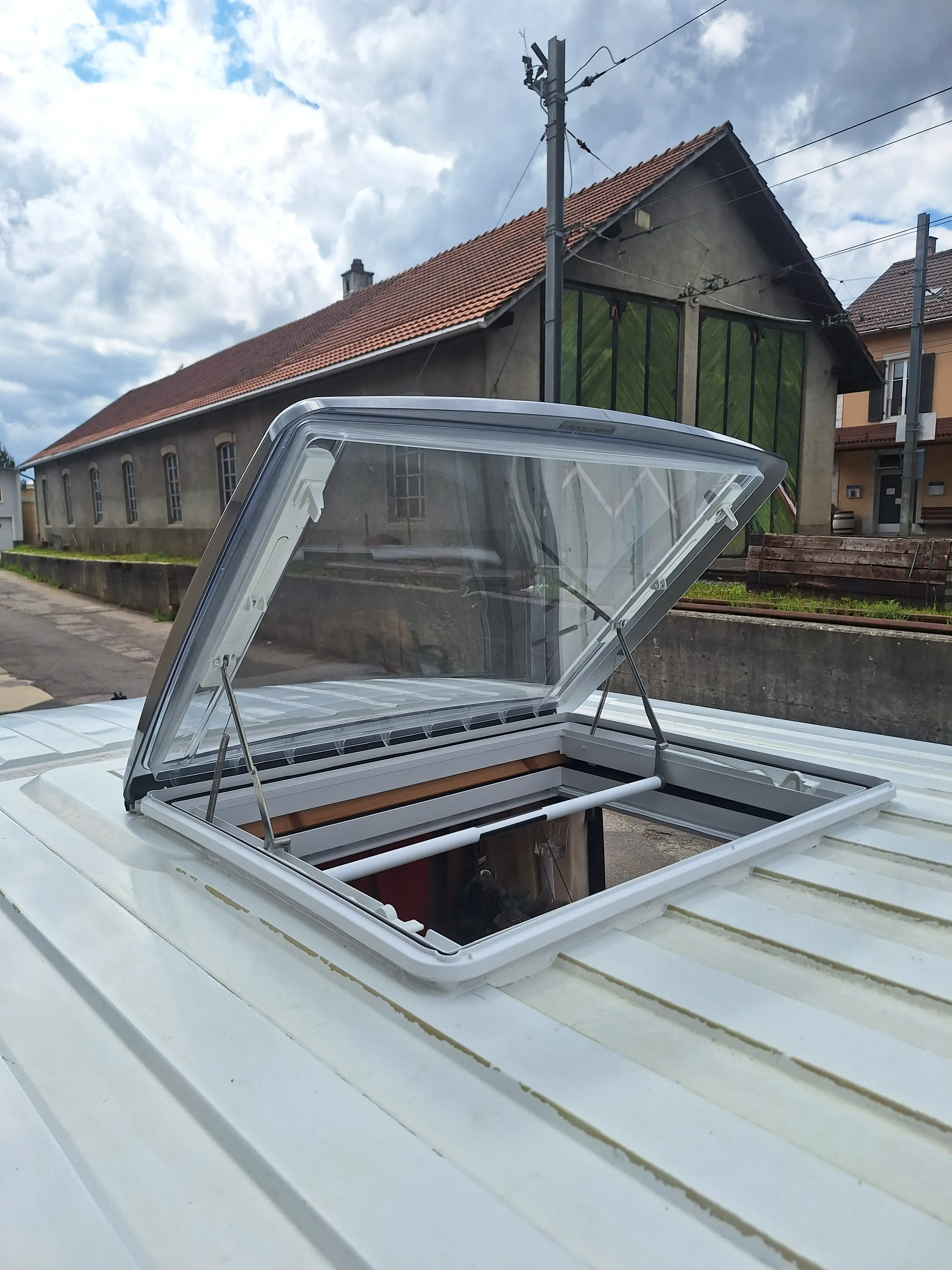 Ausstattung - Image 3